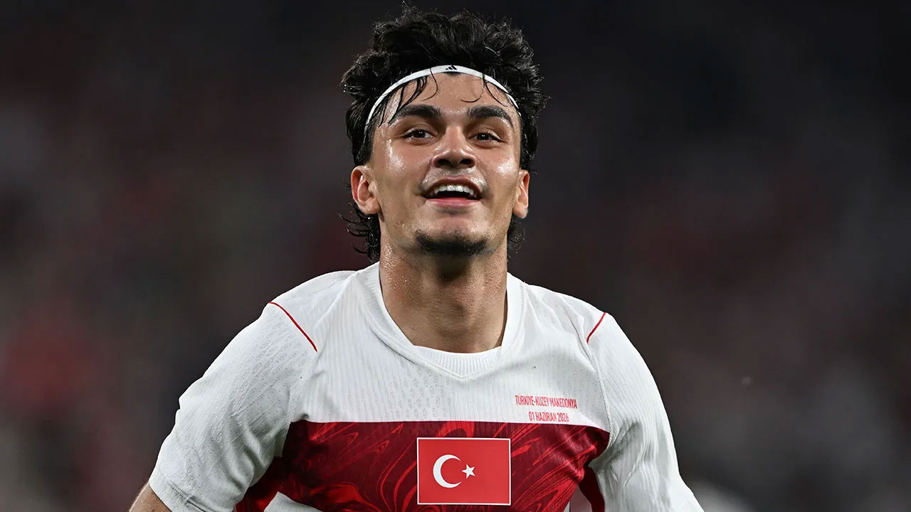 Transferde sıcak saatler!