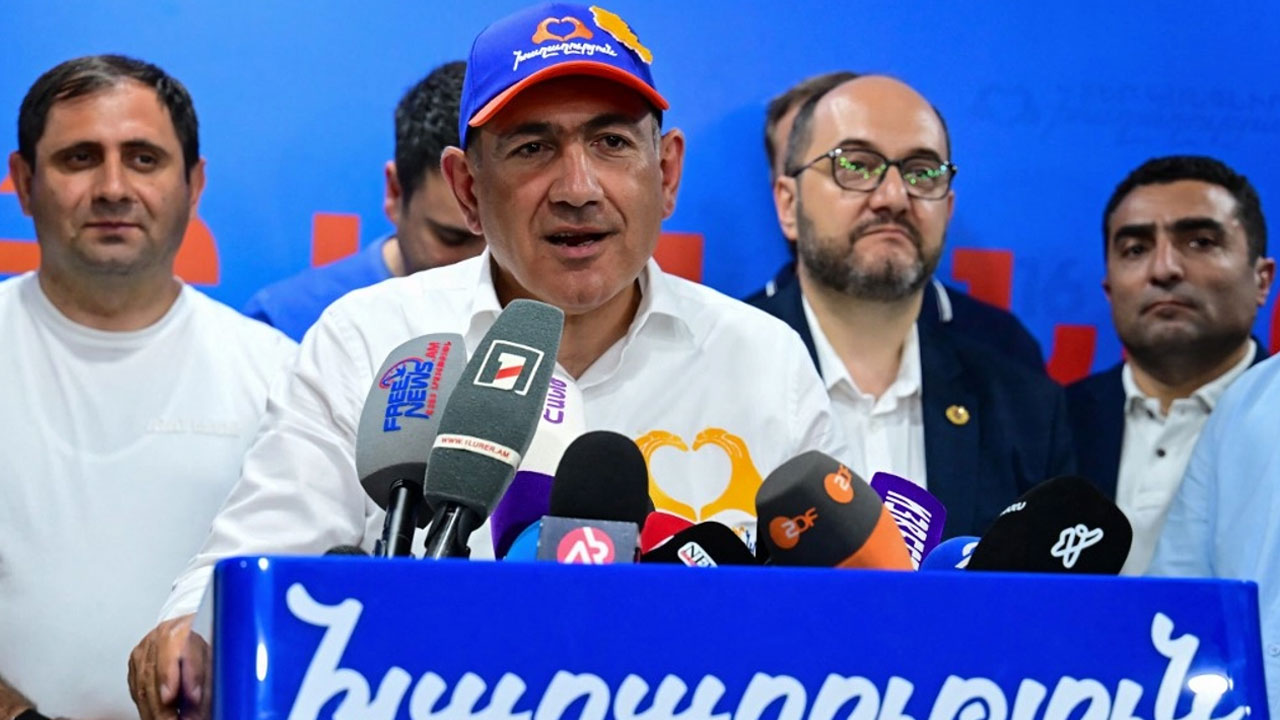 Ermenistan'da Paşinyan zaferi! Türkiye mesajı dikkat çekti
