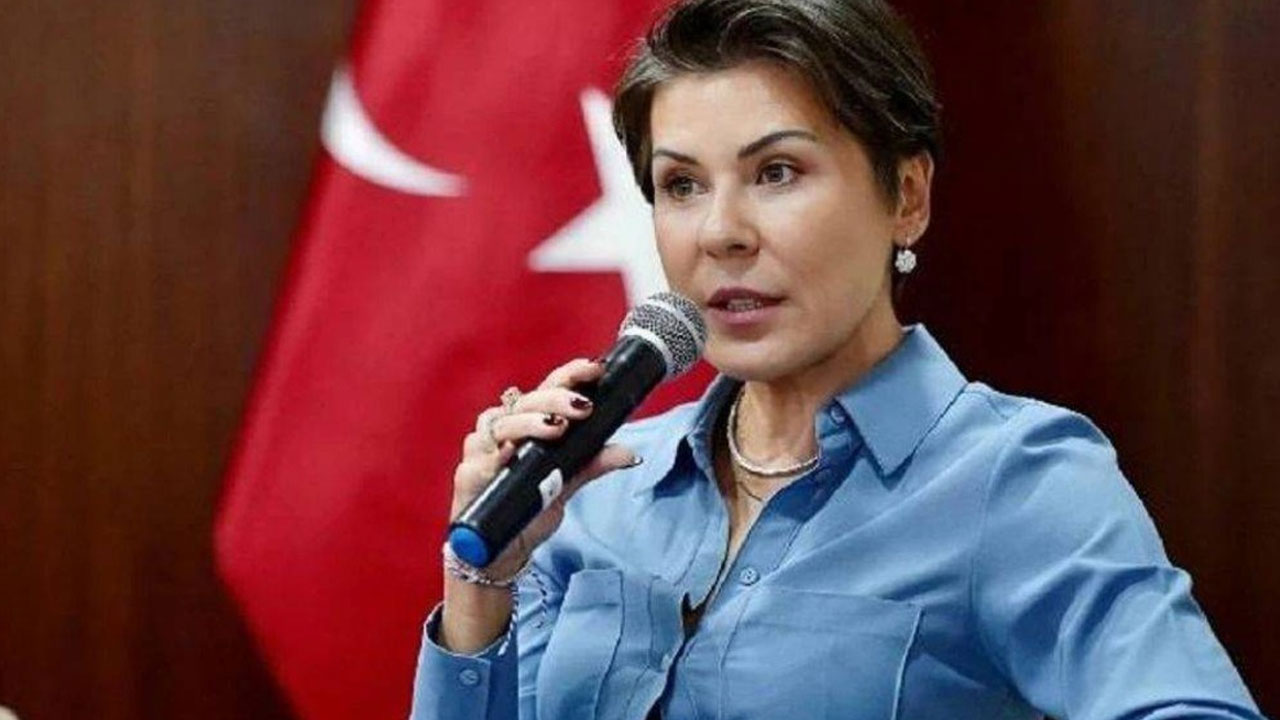 Bakan Çiftçi talimat verdi! Pınar Türker'in "çıplak arama" iddiasına soruşturma