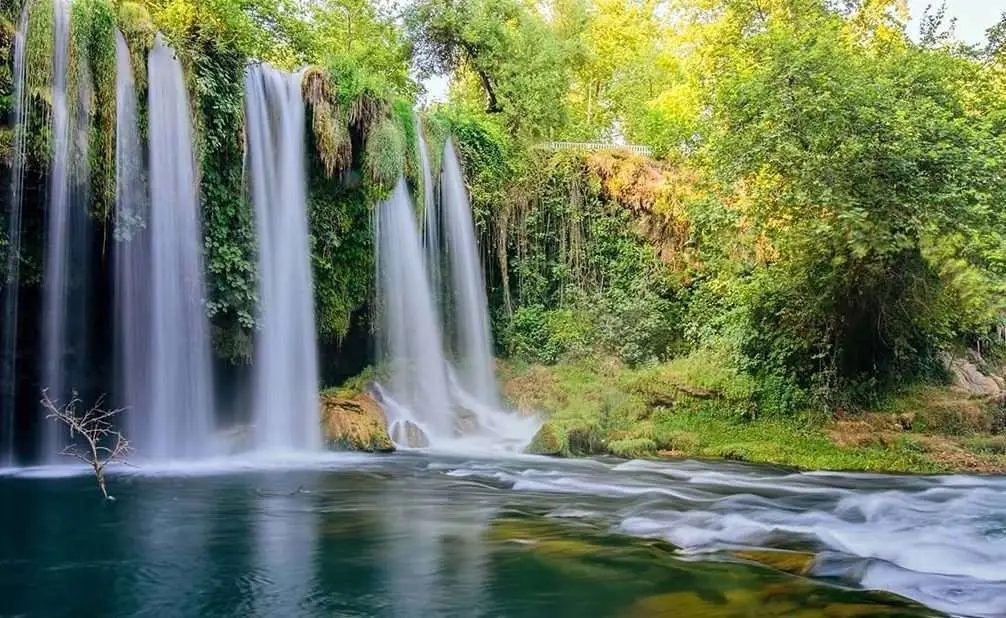 Dünya bu 25 yeri konuşuyor: Yabancı turistlerin Türkiye'de akın ettiği rotalar belli oldu!