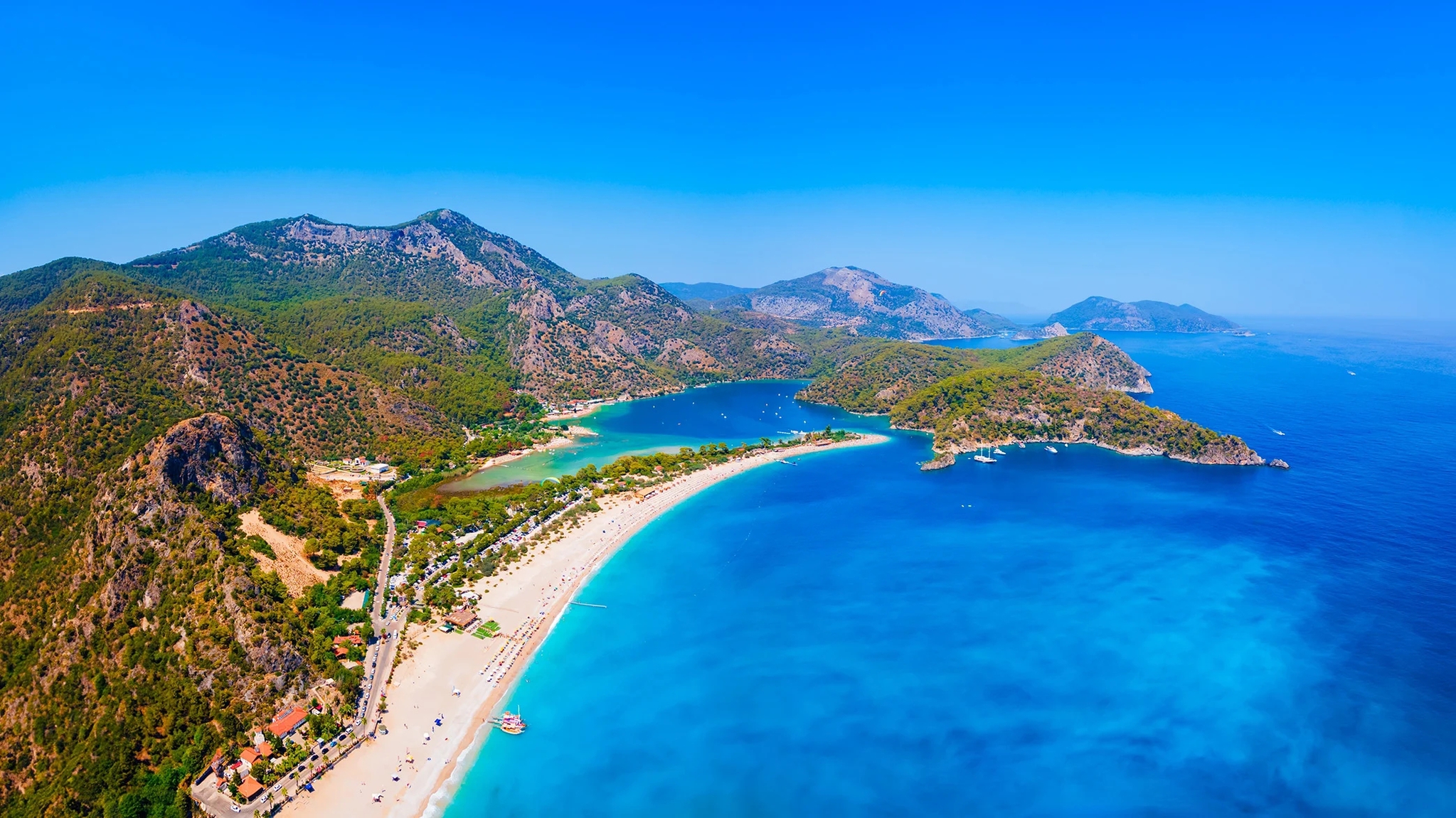 Dünya bu 25 yeri konuşuyor: Yabancı turistlerin Türkiye'de akın ettiği rotalar belli oldu!