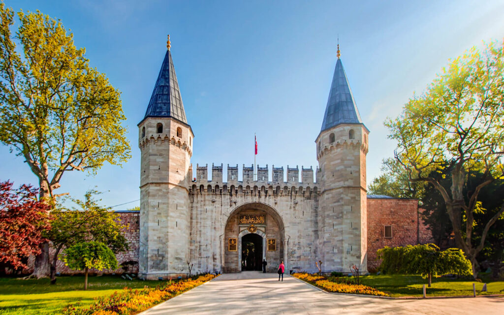 Dünya bu 25 yeri konuşuyor: Yabancı turistlerin Türkiye'de akın ettiği rotalar belli oldu!