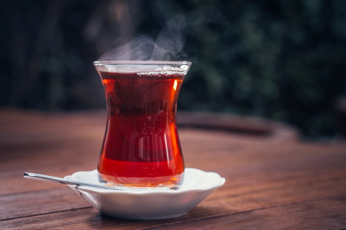 Tiryakilere kötü haber! Çaya bir zam daha!