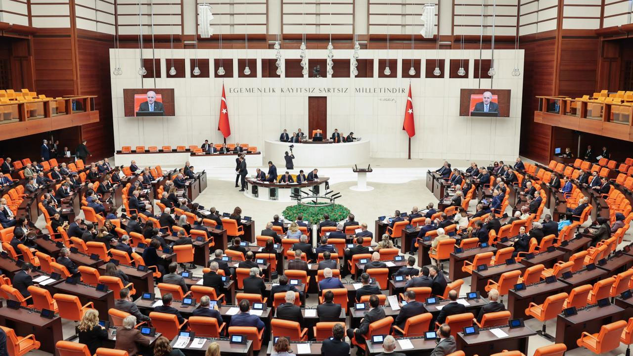Teklif Meclis’e sunuldu! Zam için kollar sıvandı