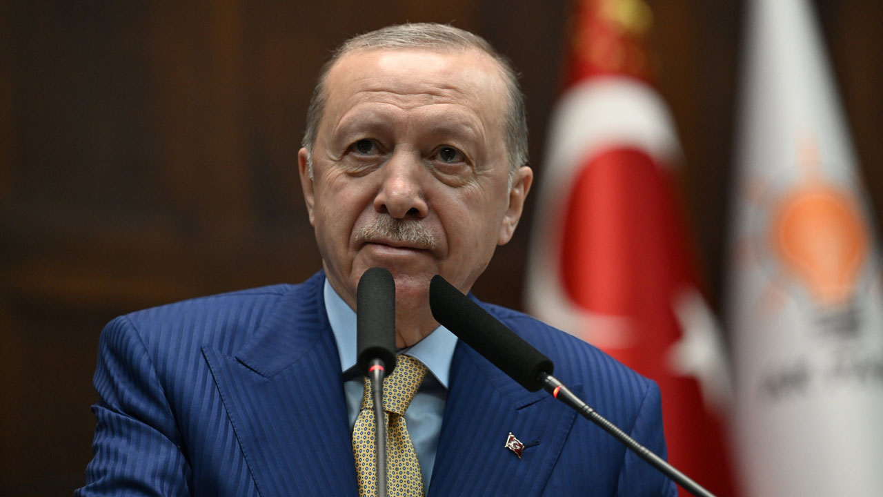 Cumhurbaşkanı Erdoğan: FETÖ ve benzeri terör odaklarıyla savaşımızı aynı azimle sürdürüyoruz!