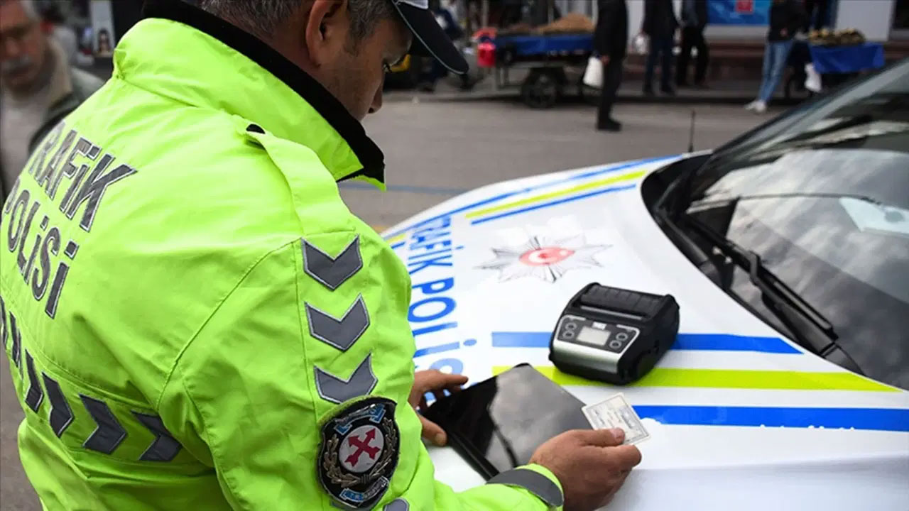 Trafik cezalarına itirazlarda flaş karar! 6 katı ücret ödeyebilirsiniz!